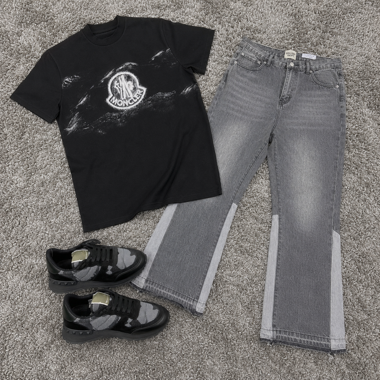 Moncler Black & White Fit