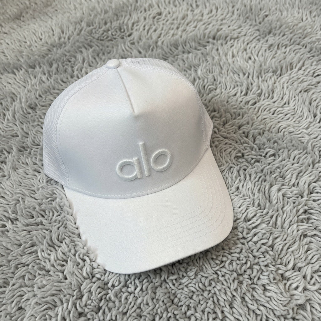 Alo Caps