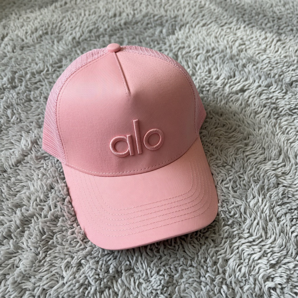 Alo Caps
